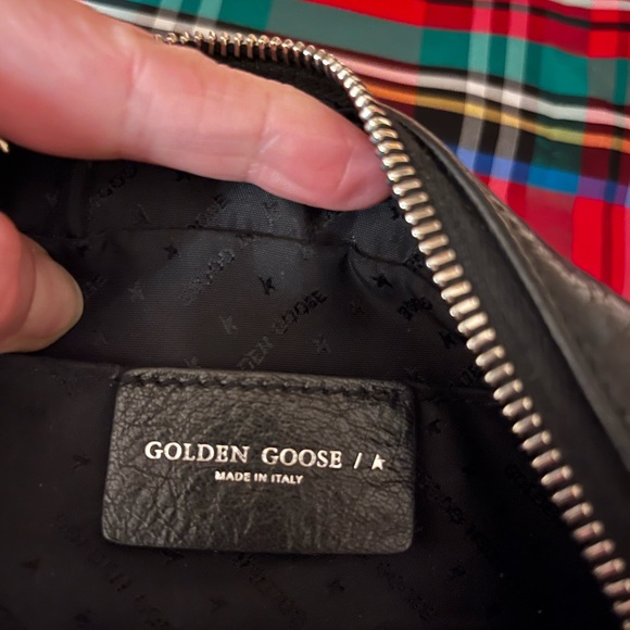 Golden Goose Women's Star Bag in glossy black leather with tone-on-tone star - Picture 10 of 16